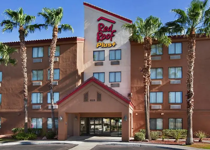 Red Roof + West Hotel 3*